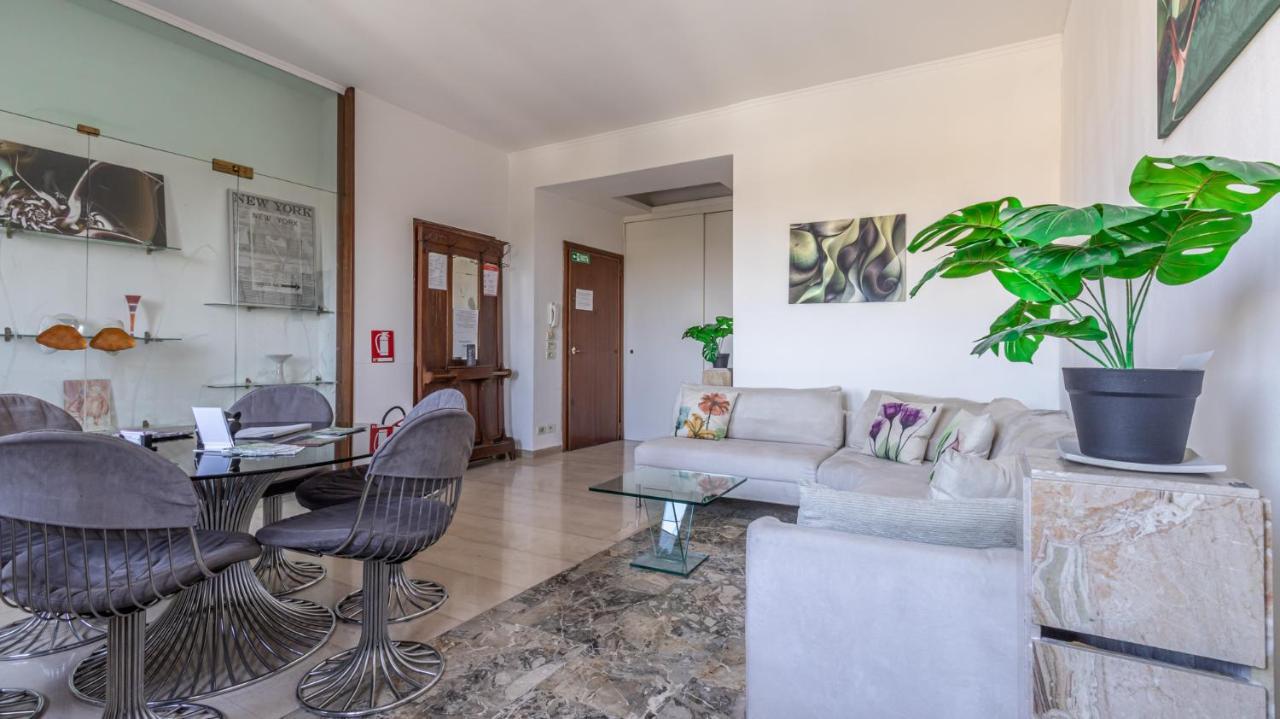 Grand By Alloro Su Treno - Affitti Brevi Italia Guest house *